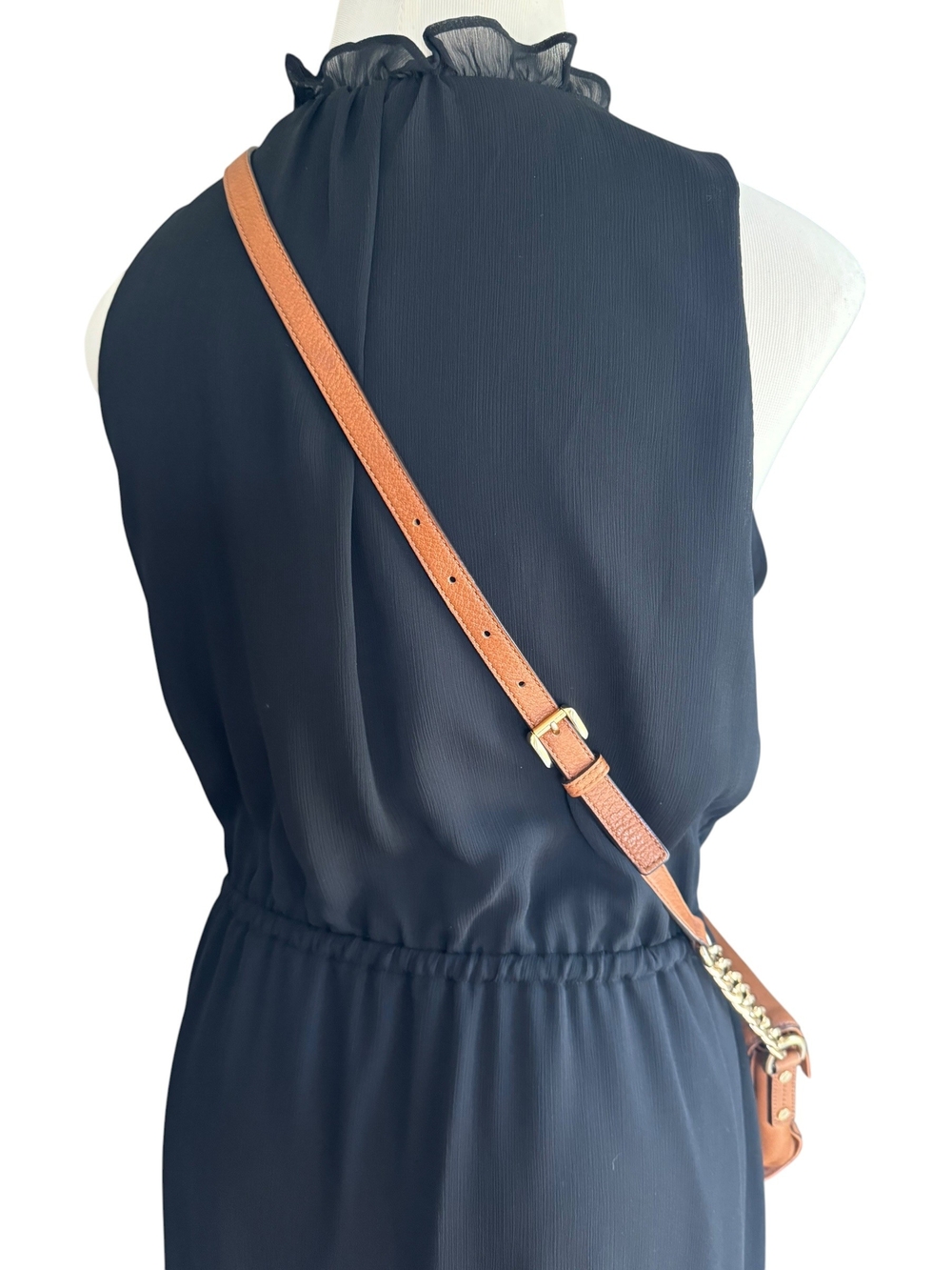 Michael Kors Hamilton East West Flap Crossbody Pebbled Leather - Picture 4 of 16